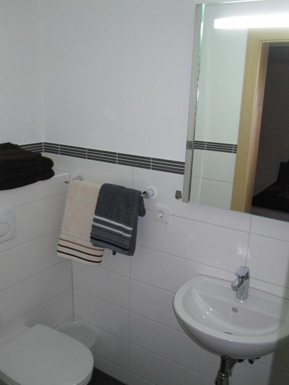 Apartment Mitterberger - Nassfeld Tröpolach Zimmer foto